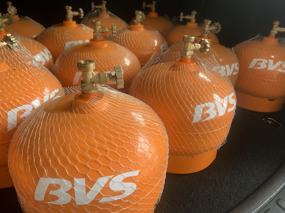 Reminder to users and refuelers of propane-butane cylinders